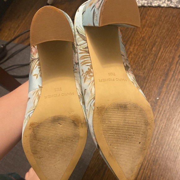 Marc Fisher Caitlin floral Pumps - Picture 5 of 5